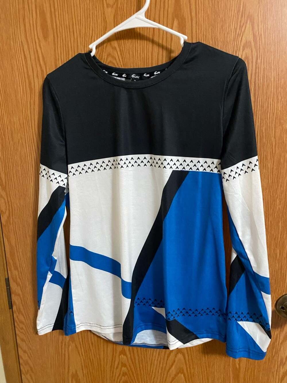 Shall We Geometric Long Sleeve Shirt Size M Blue White Black